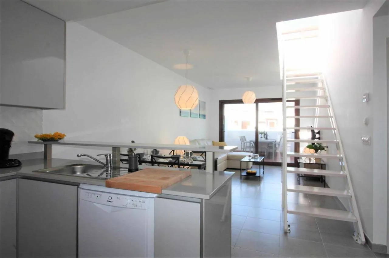 Apartamento Casa de Luz apartamento cerca de la playa con piscina comunitaria San Juan de los Terreros España