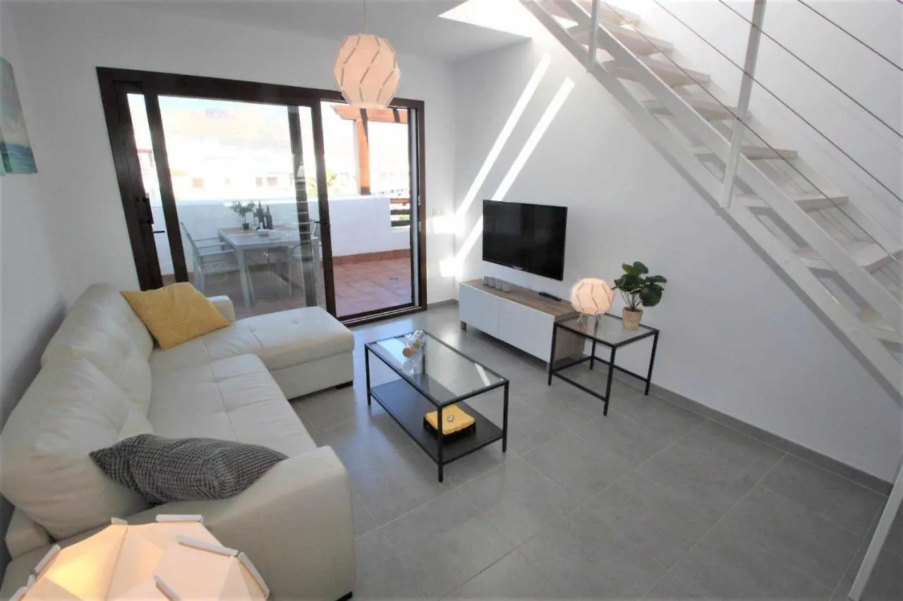 Apartamento Casa de Luz apartamento cerca de la playa con piscina comunitaria San Juan de los Terreros España